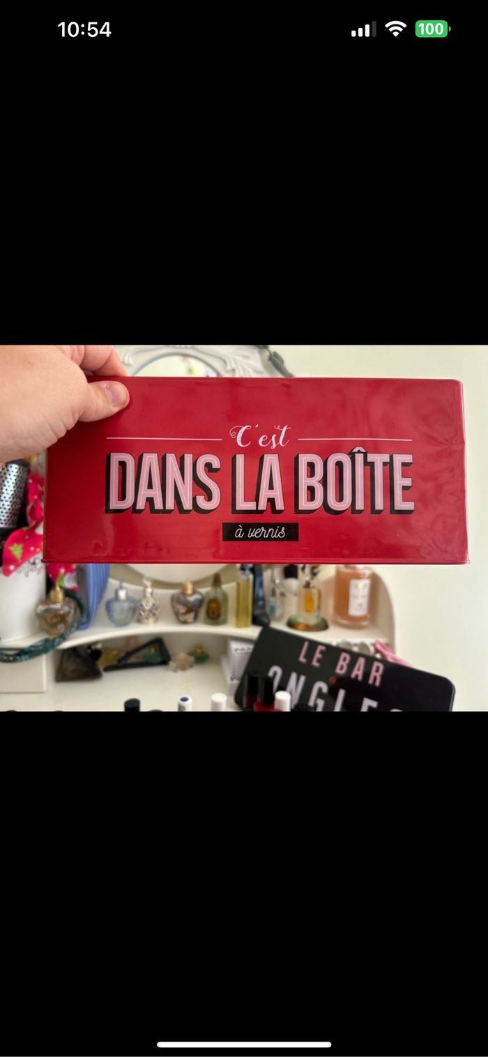 Lot de 40 vernis + boite offerte - photo numéro 4