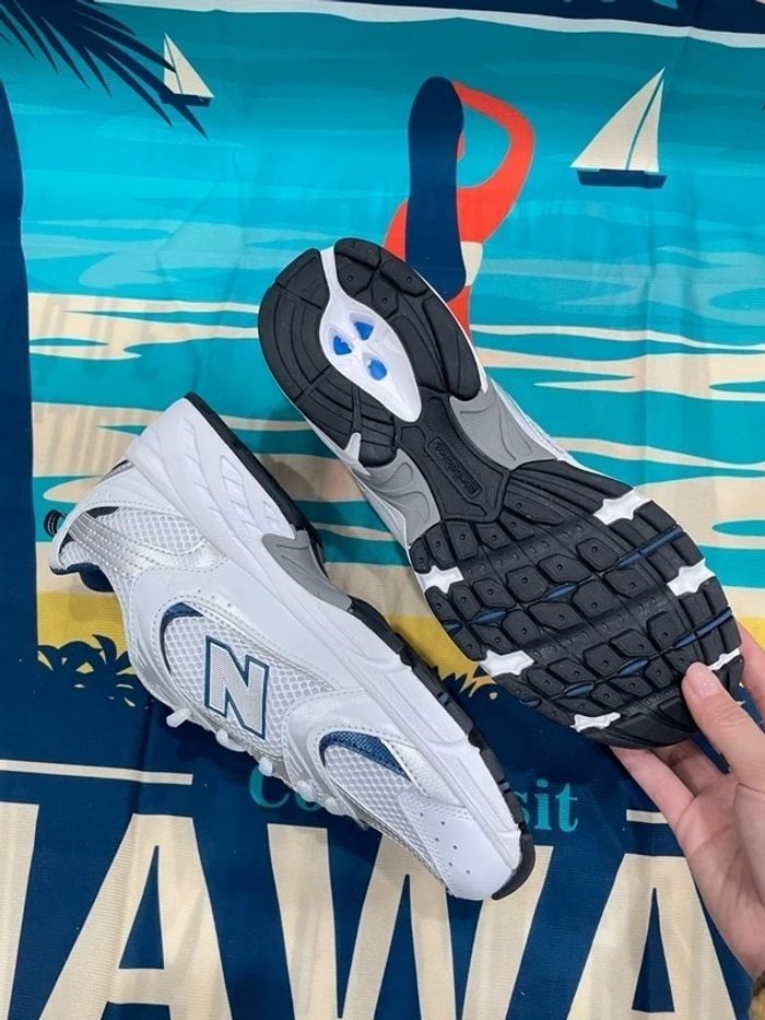 New Balance 530 taille 45 - photo numéro 4