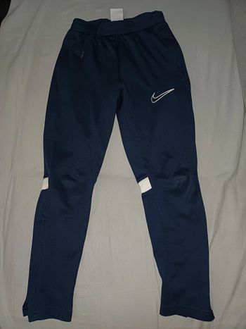 Superbe jogging 8 ans garçon Nike