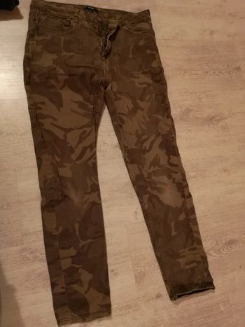 Jean kiabi couleur militaire