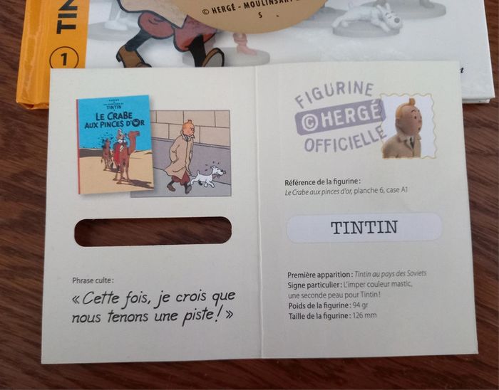 Figurine tintin en trench coat - photo numéro 3