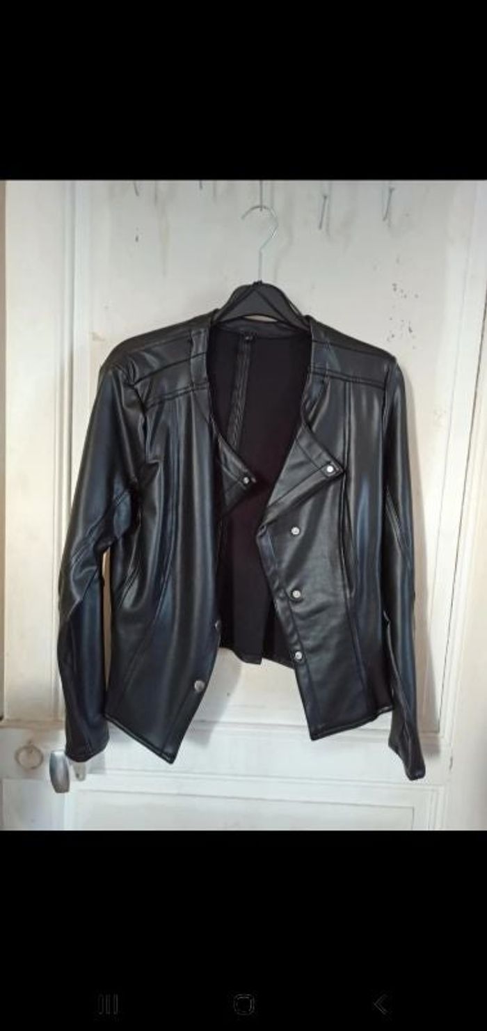 Veste simili cuir 38