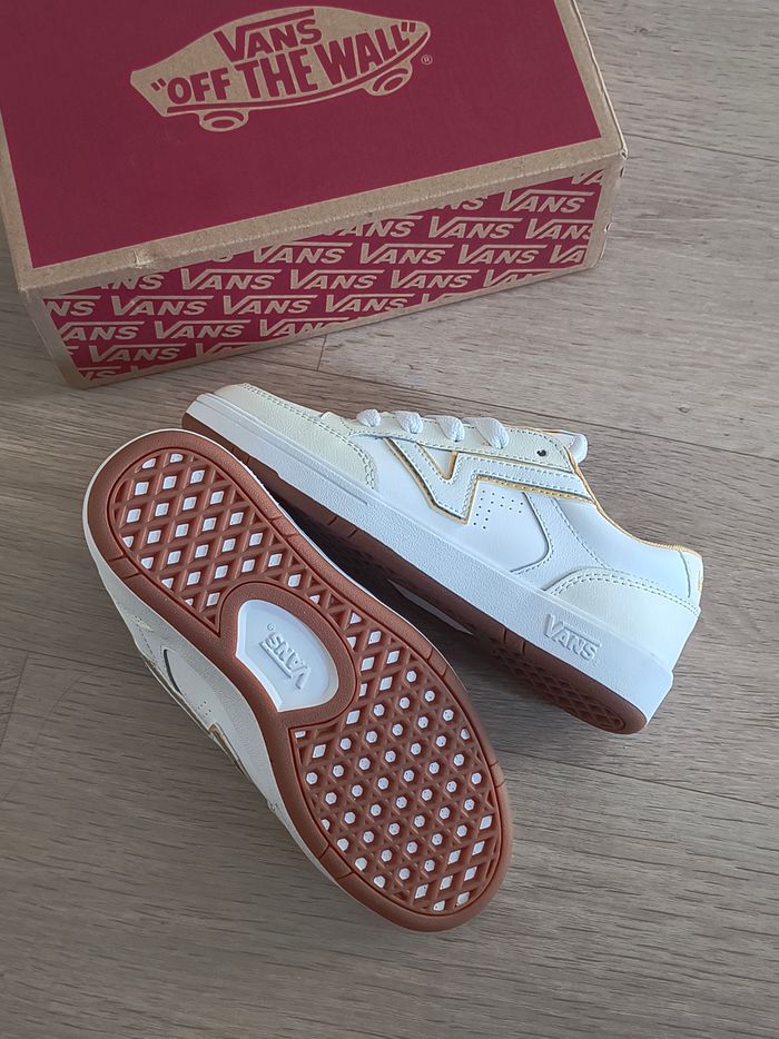 Chaussures Vans old skool taille 36 neuves - photo numéro 5