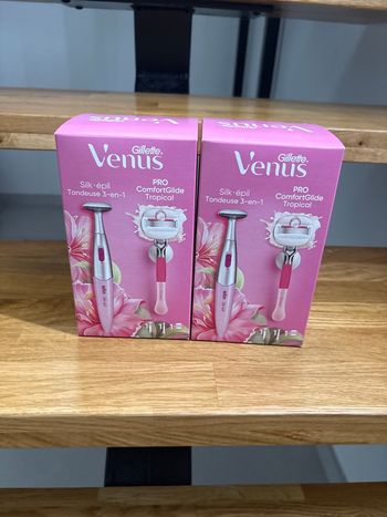 Gillette Vénus lot de 2