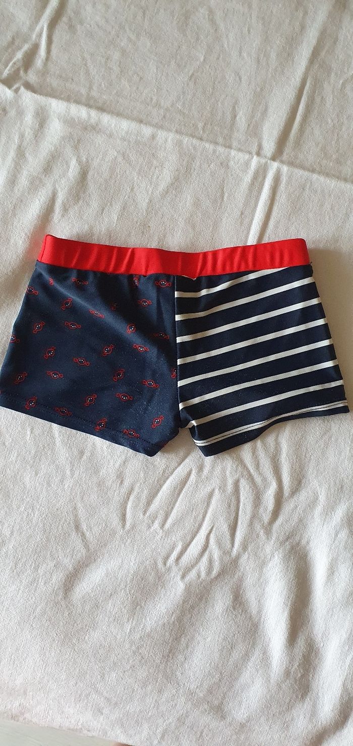 Maillot de bain 4 ans - photo numéro 3