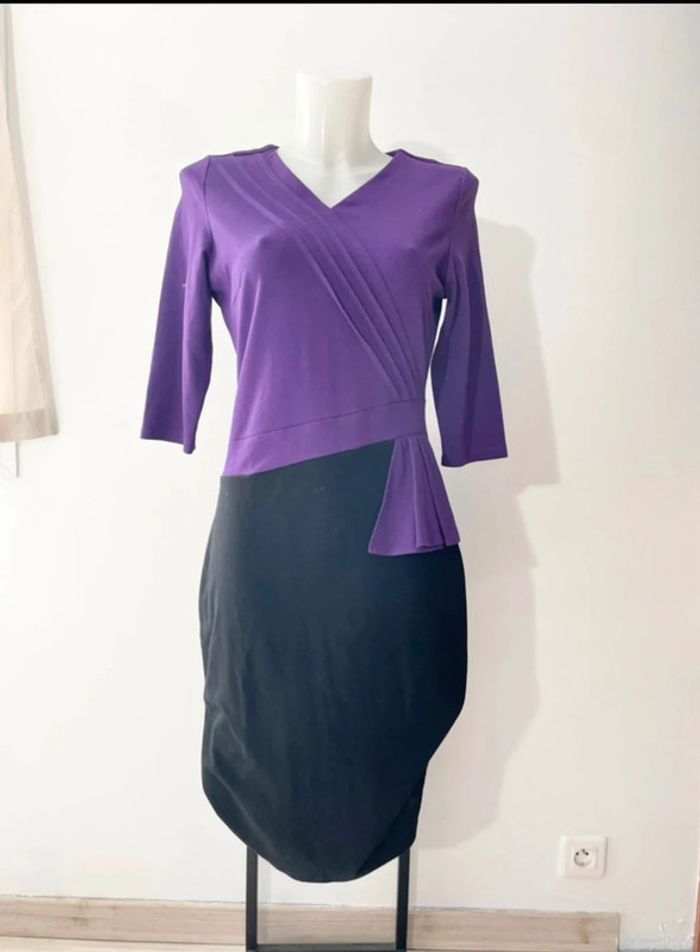 Robe noire et violette - photo numéro 2