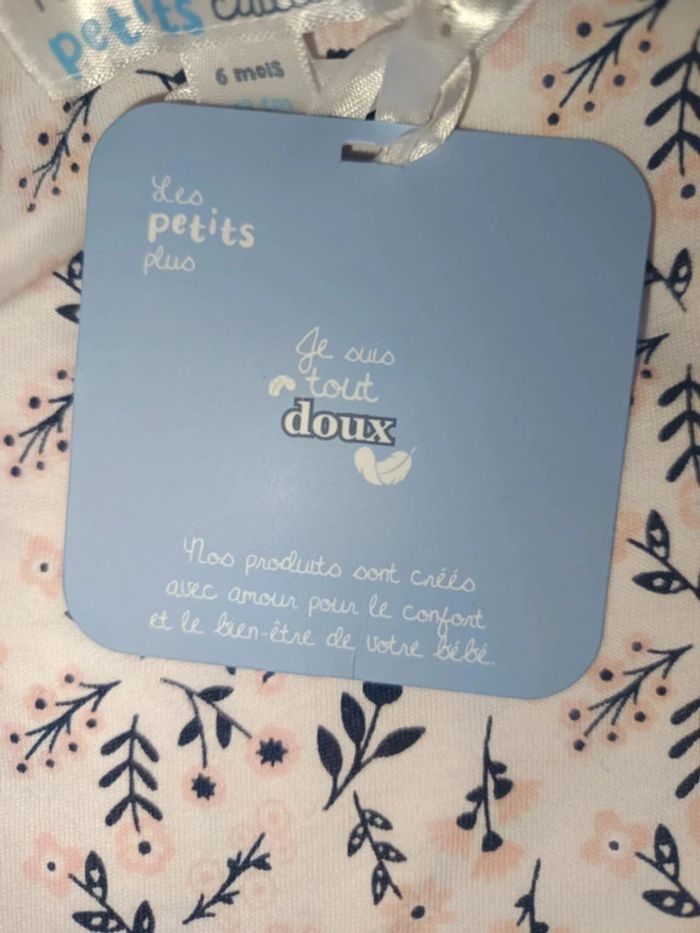 🩷 Joli boléro taille 6 mois mes petits cailloux 🩷 - photo numéro 2
