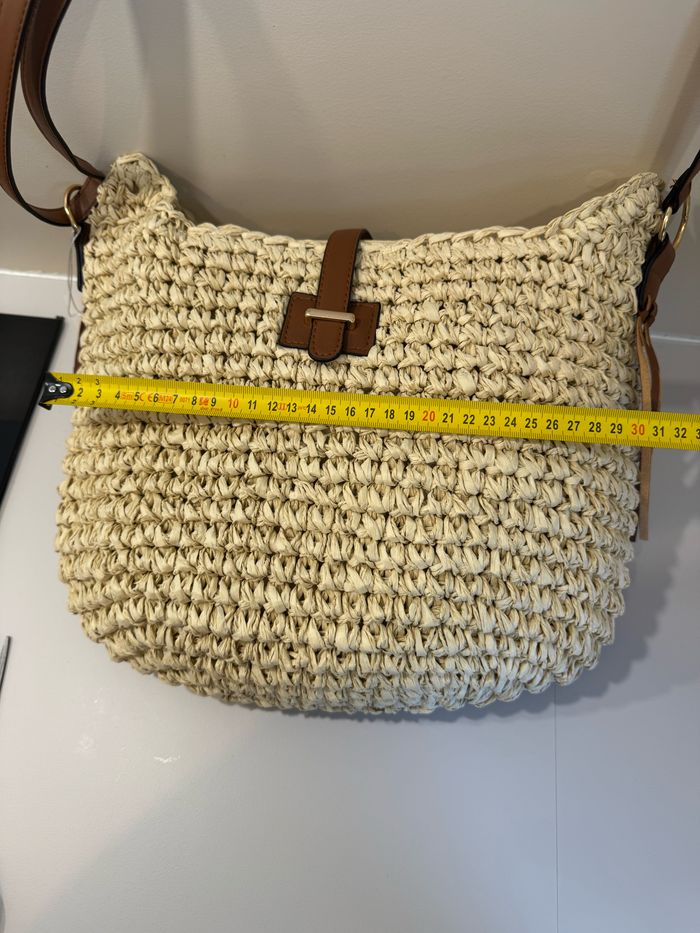Sac effet paille  raphia neuf avec étiquette - photo numéro 4