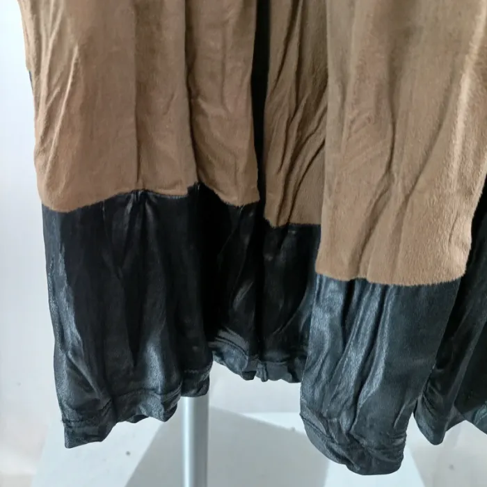 Robe fluide bicolore Lauren Vidal, col V cuir vegan, taille S, manches longues A1326 - photo numéro 7