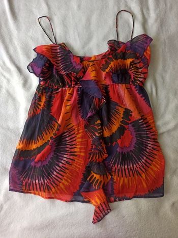 Haut fines bretelles