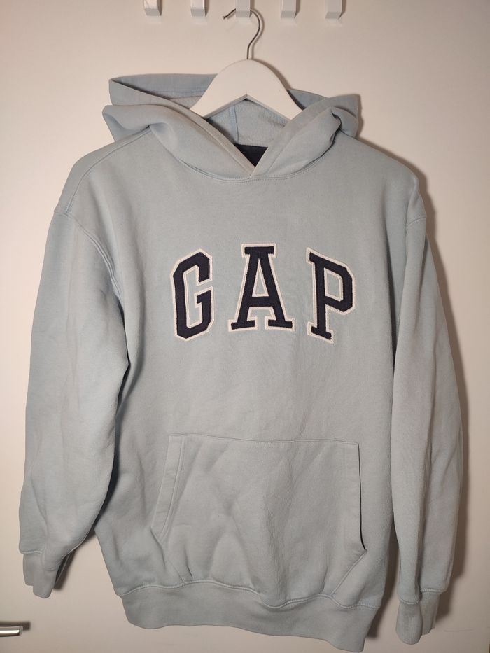 Pull à capuche Gap bleu ciel