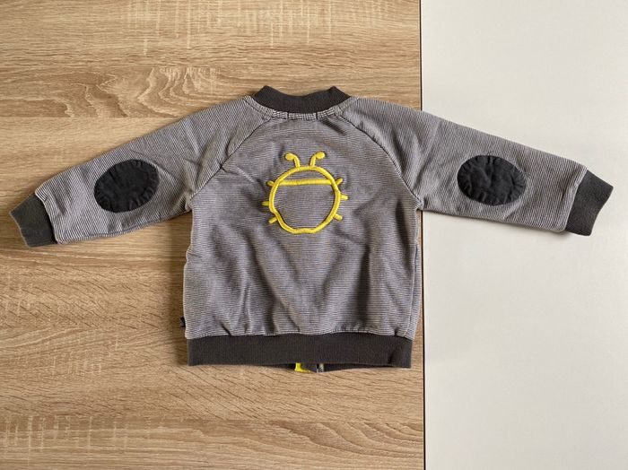 Veste rayé gris blanc jaune avec coudières obaibi 18 mois - photo numéro 2