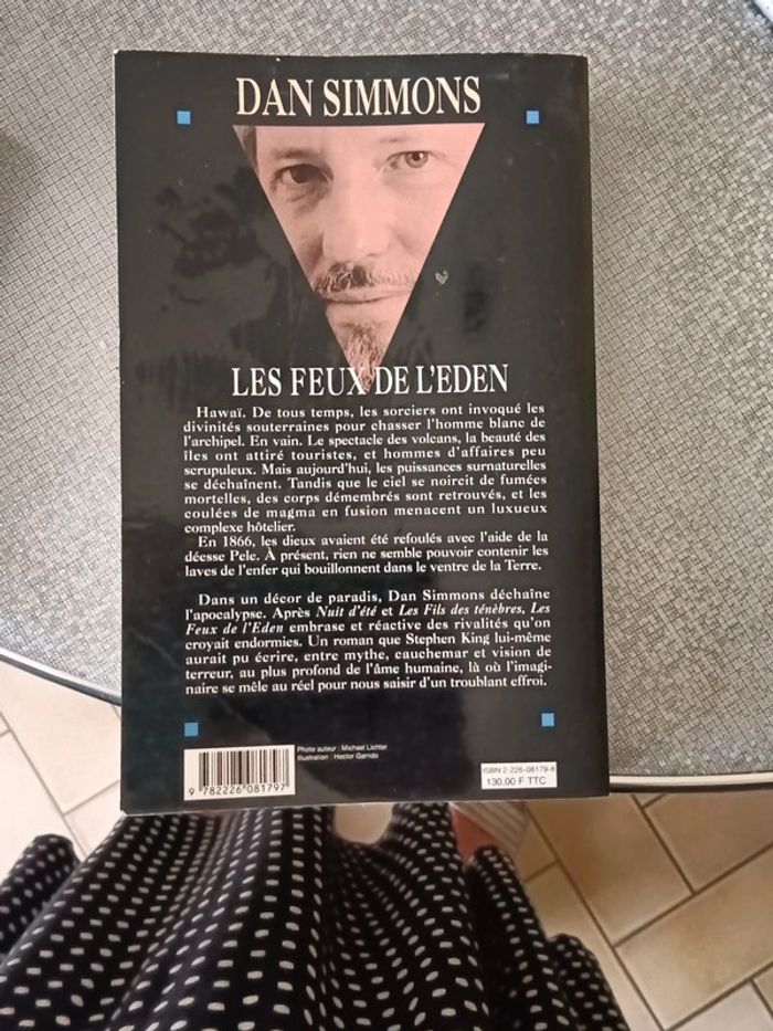 Livre Dan Simmons Les feux de l'Eden - photo numéro 3
