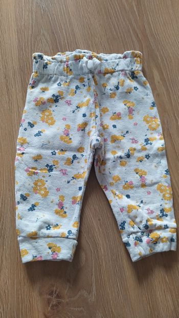 Pantalon jogging tendance petit bateau 6 mois