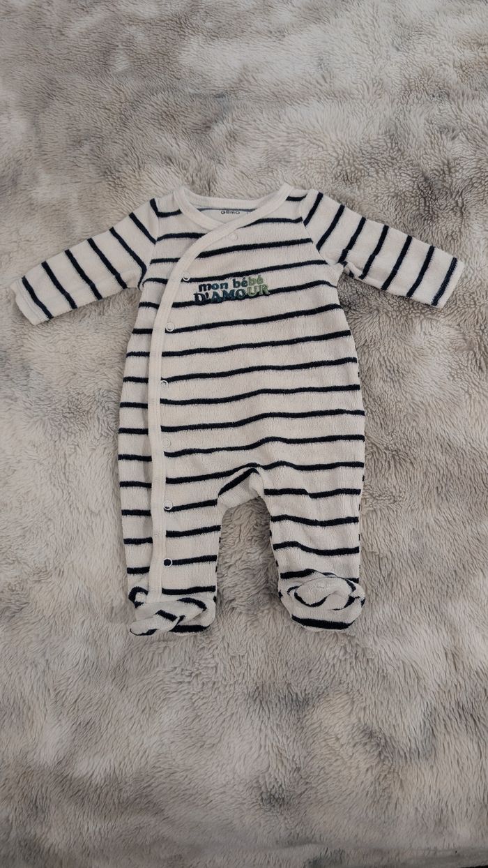Pyjama Gémo taille 1 mois