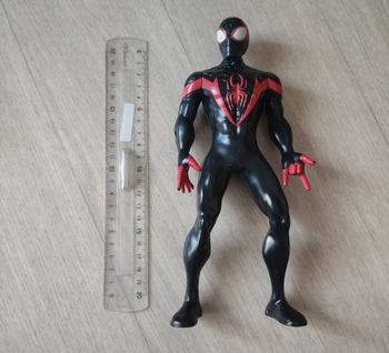 Figurine Morales