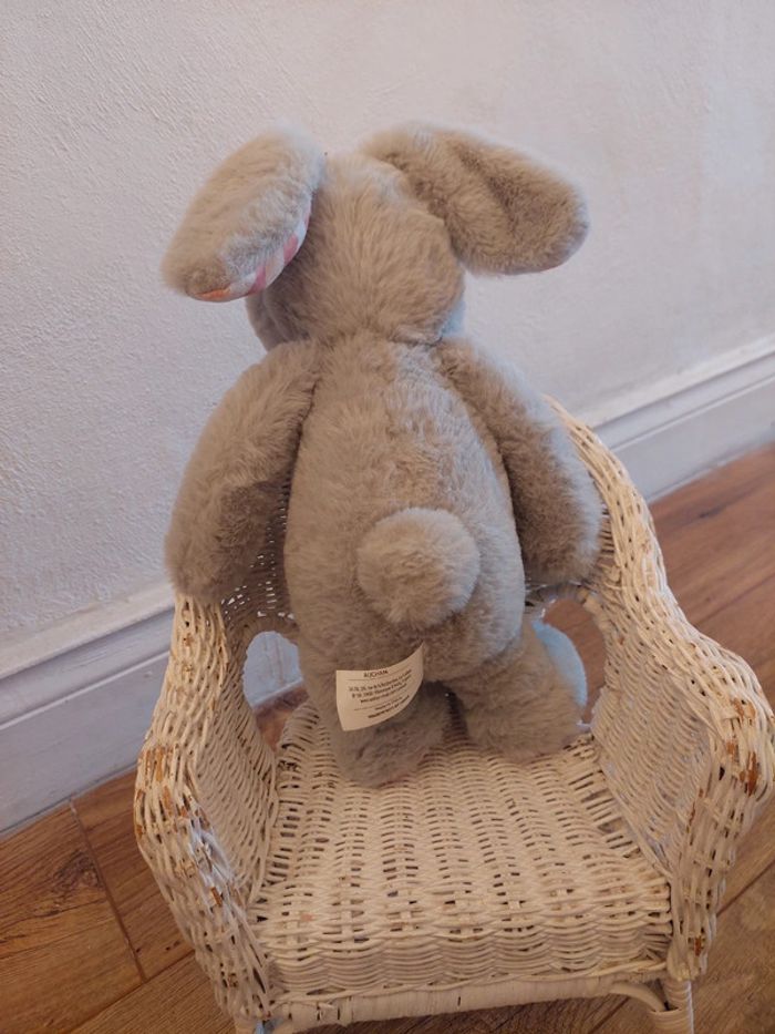 Peluche lapin gris rayé rose Auchan - photo numéro 2