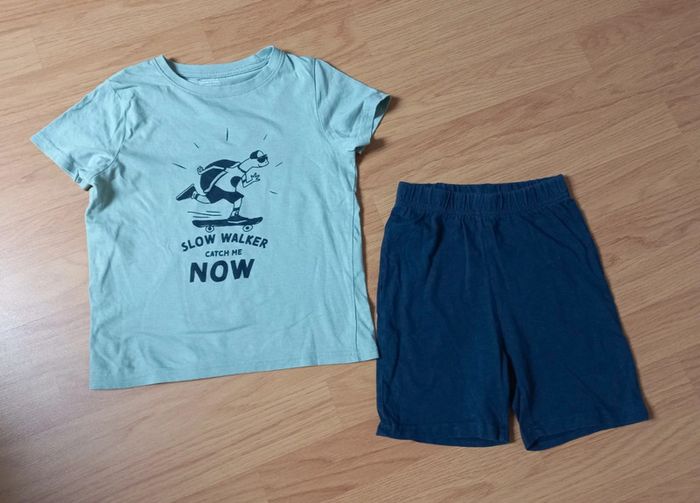 Pyjama court