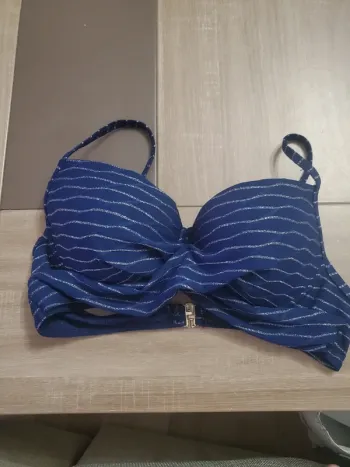 Haut maillot de bain bleu