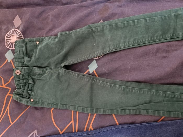 Lot de 2 pantalons fille 4 ans - photo numéro 3