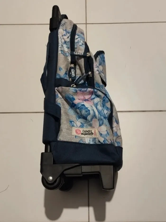 Sac d'école à roulettes - photo numéro 2