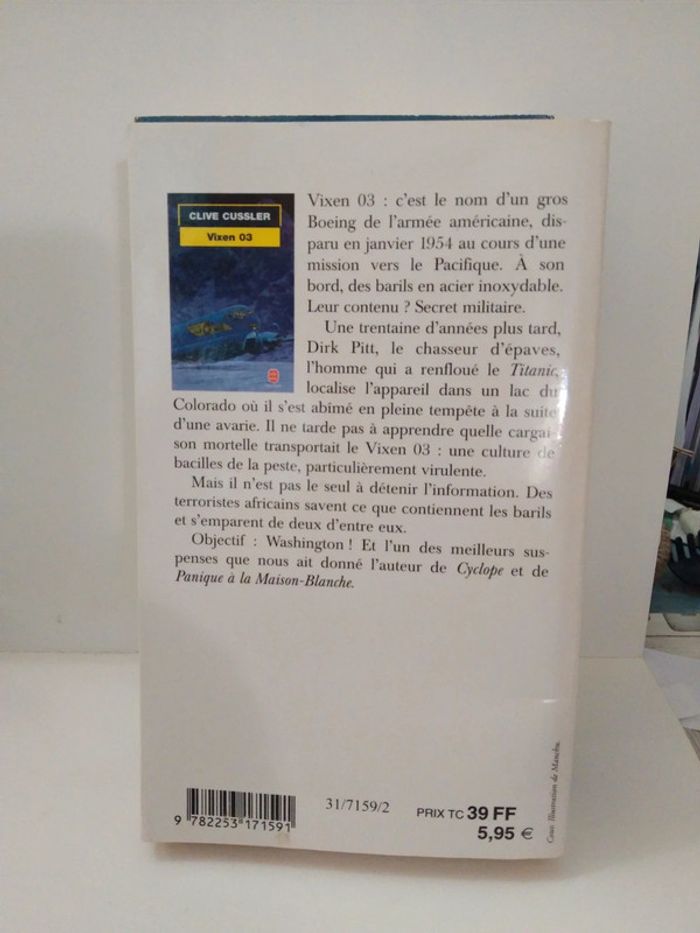 Lot de 4 livres de Clive Cussler - photo numéro 4