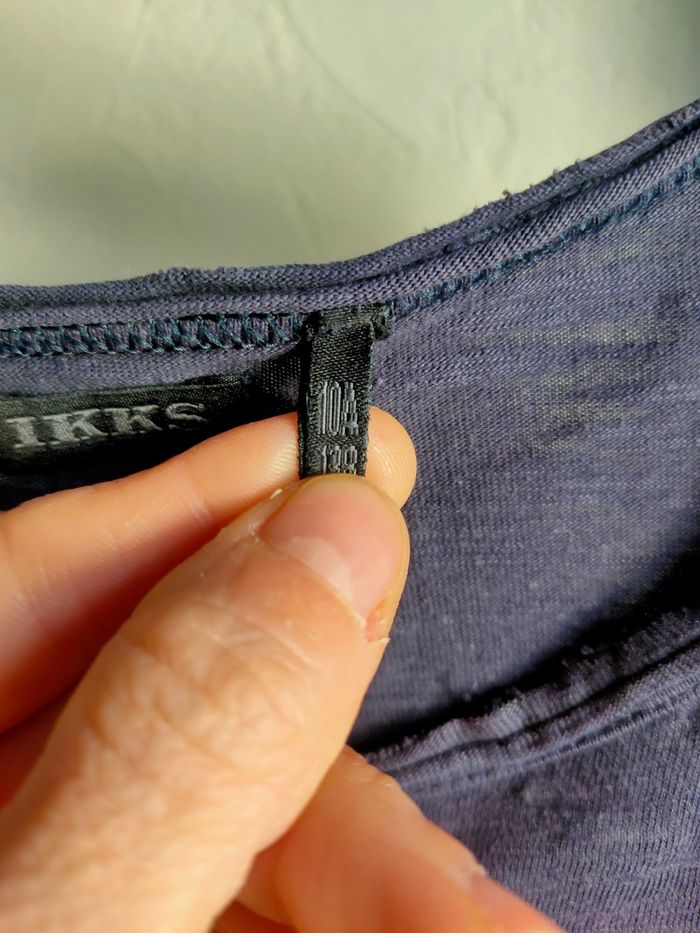 T.shirt IKKS taille 10 ans - photo numéro 3