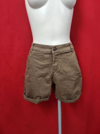 Yessica short kaki * taille 40 *