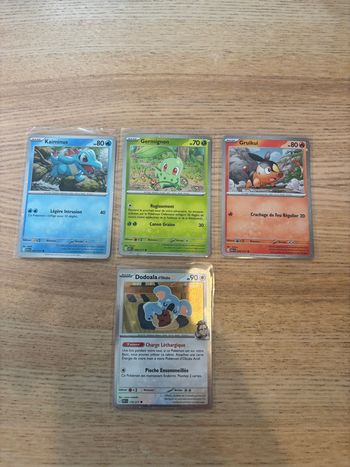 Lot de 4 holo cosmos héros transcendant 