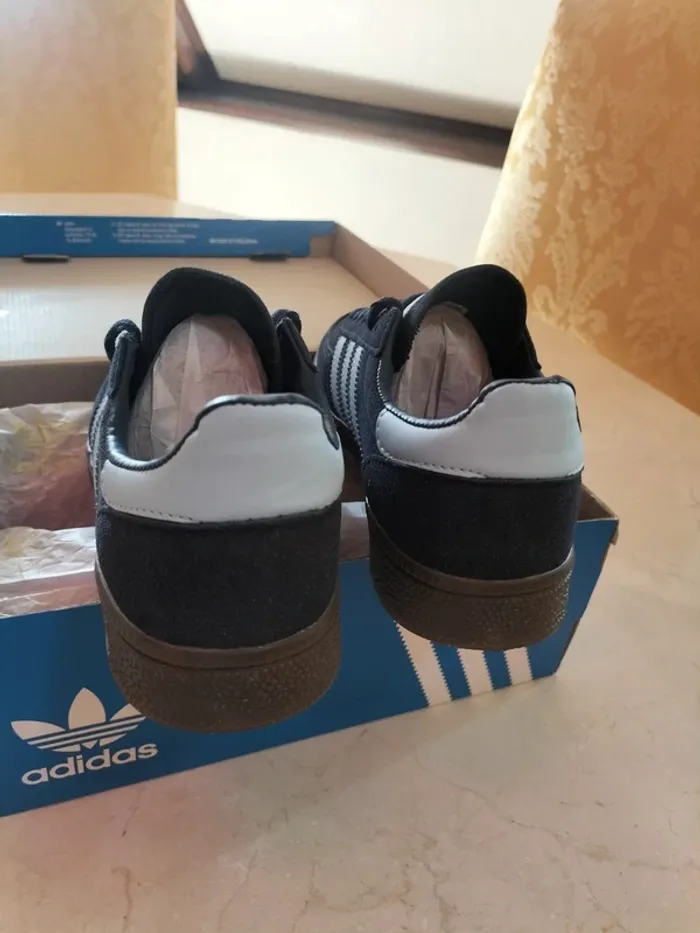 Baskets Adidas Spezial couleur bleu marine - photo numéro 7