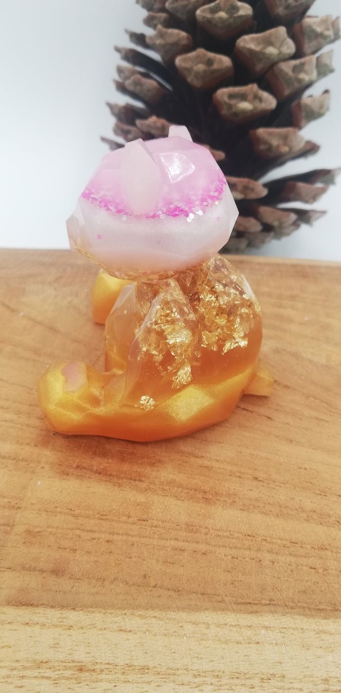 Ourson assis en résine fait - photo numéro 2