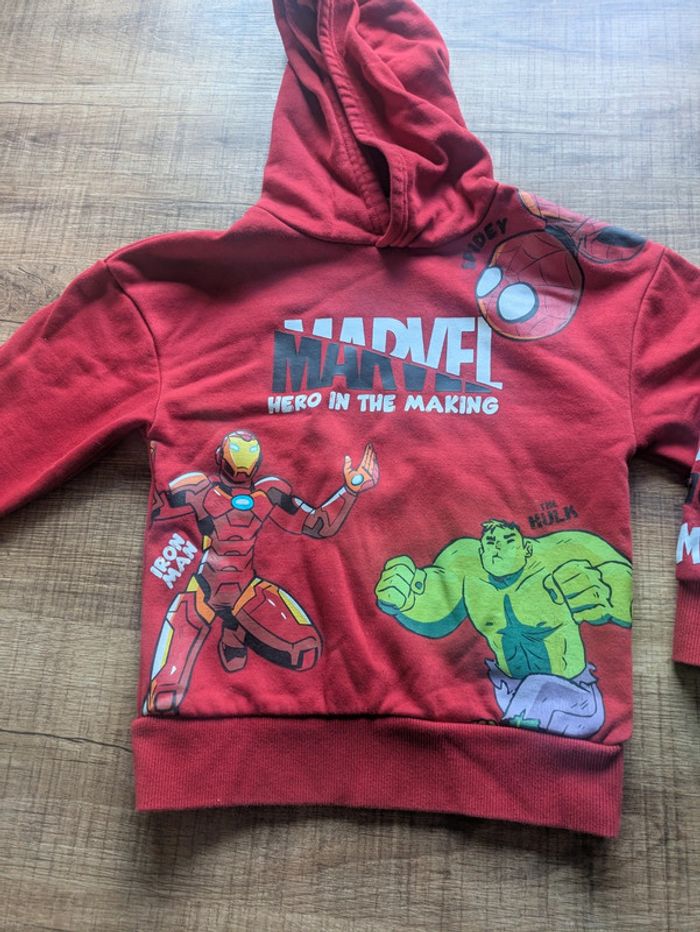 Pull marvel garcon 6-7 ans - photo numéro 2
