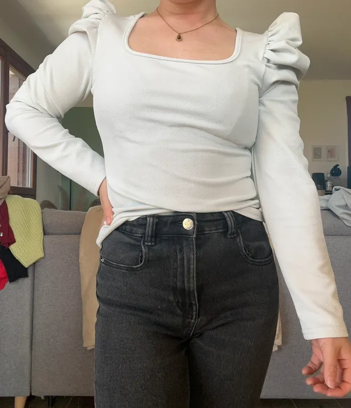 Haut épaulette blanc