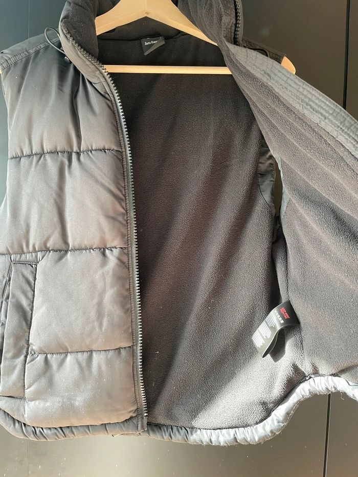 Gilet sans manches noir - photo numéro 3