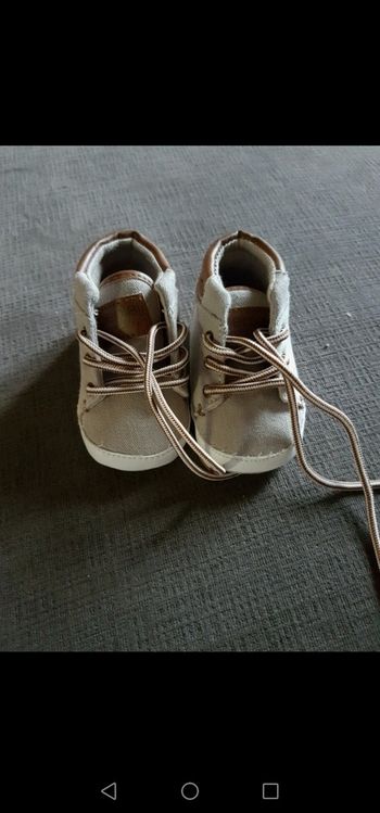 Chaussure bébé