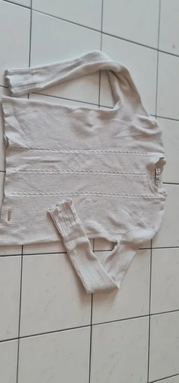 Pull motif