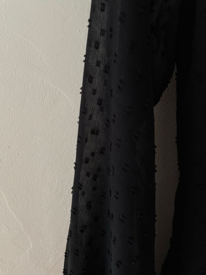 Robe noire - photo numéro 5