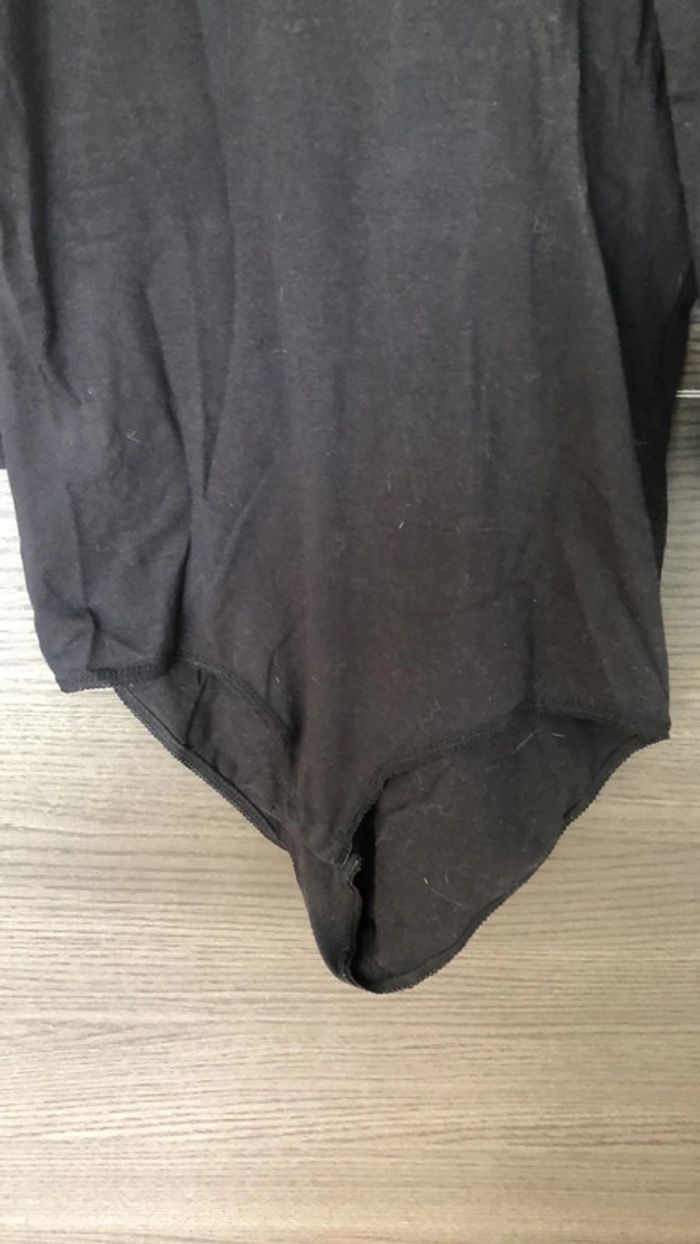 Body col oval - photo numéro 2