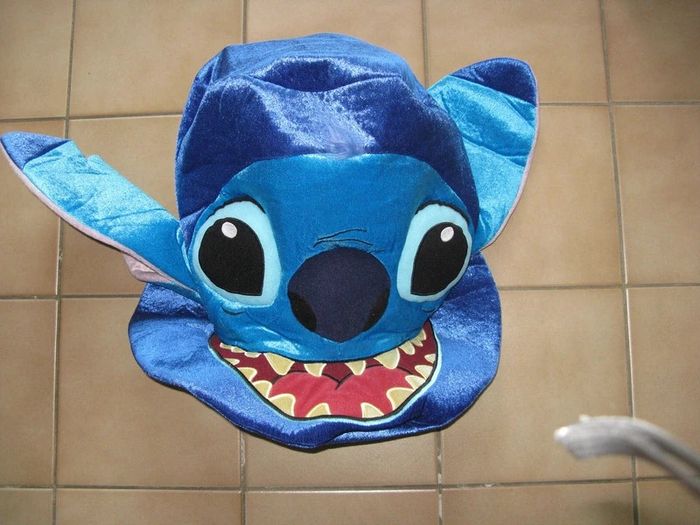 chapeau stitch deguisement