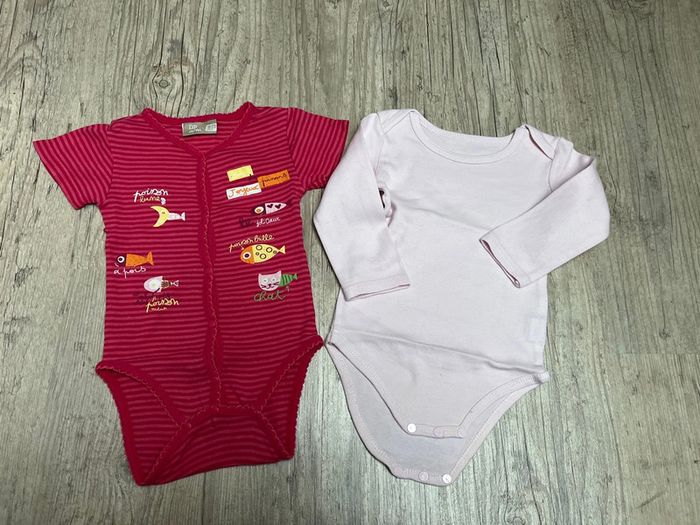 Lot de 2 body taille 18/24 mois