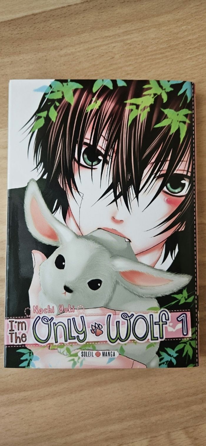 Lot complet manga – I’m the Only Wolf (tomes 1 à 4) – Soleil Manga - photo numéro 3