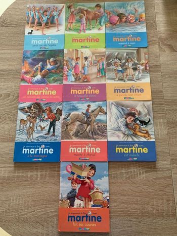 Lot de 10 livres je commence à lire avec Martine