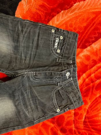 Jean interdit de me gronder