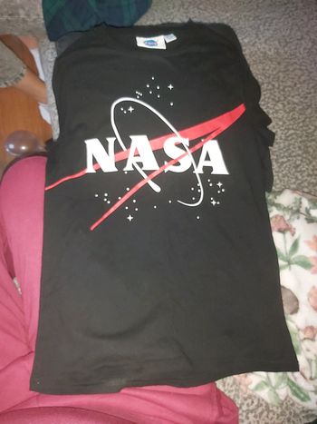 Tshirt nasa primark taille 2xs 32/34