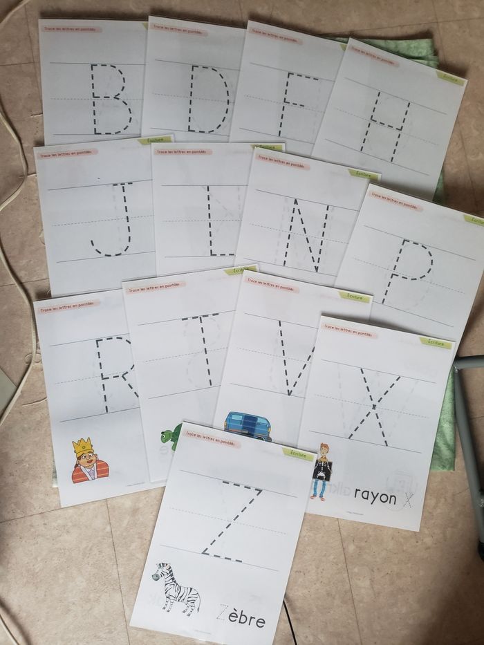 Fiches apprentissage alphabet grande lettre - photo numéro 2