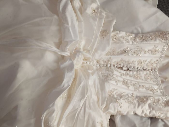 MAGNIFIQUE ROBE DE MARIEE T. 38 - photo numéro 2