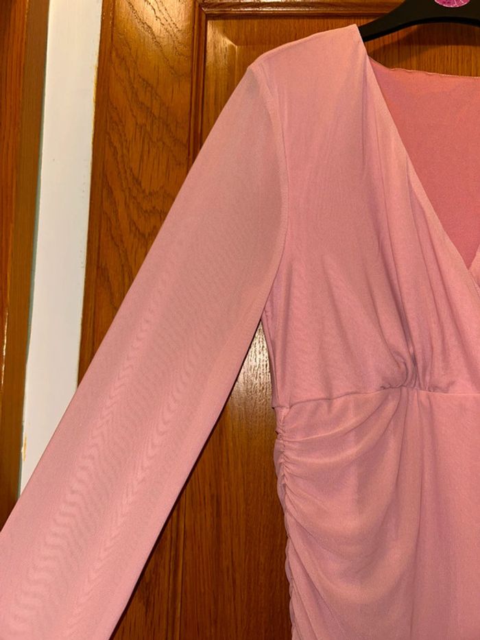 Robe plissée de grossesse rose - photo numéro 4