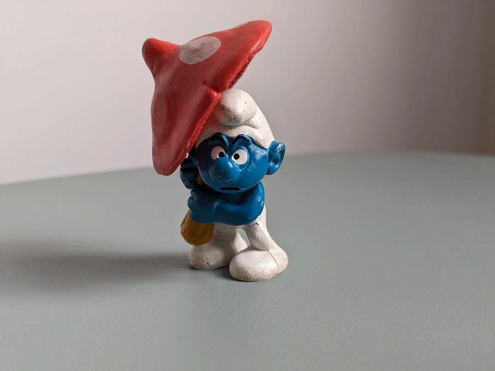 Figurine Schtroumpf champignon vintage années 80
