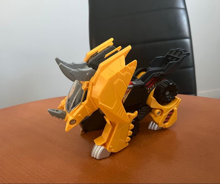 Switch & Go Dinos