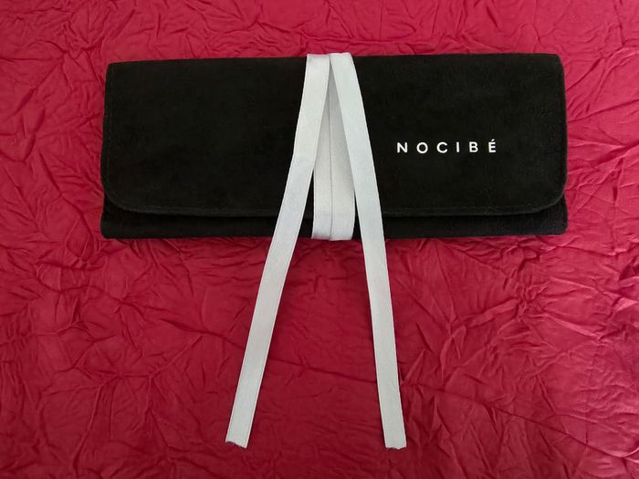 Pochette pour pinceaux de maquillage Nocibe - photo numéro 1